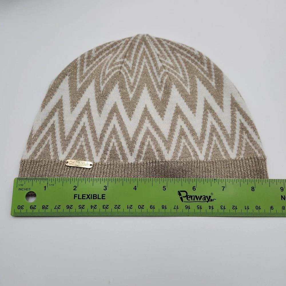 Calvin Klein Hat Cap Womens Medium Tan White Metallic Zigzag Knit Beanie Soft CK